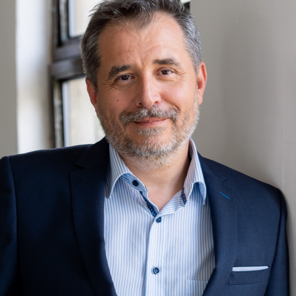 Szupervizor Szakember